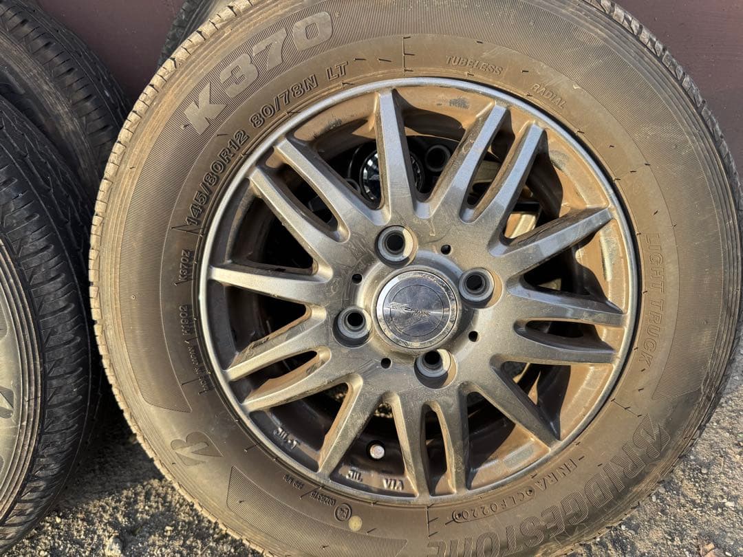 送料込み　軽バン　軽トラック用ホイール　145/80R12 4本セット