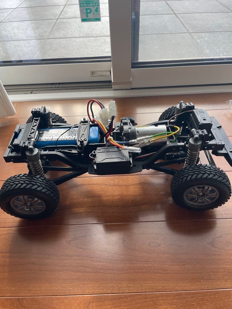 トヨタ ランドクルーザー 300 RCカーキット　バッテリーは付属しません