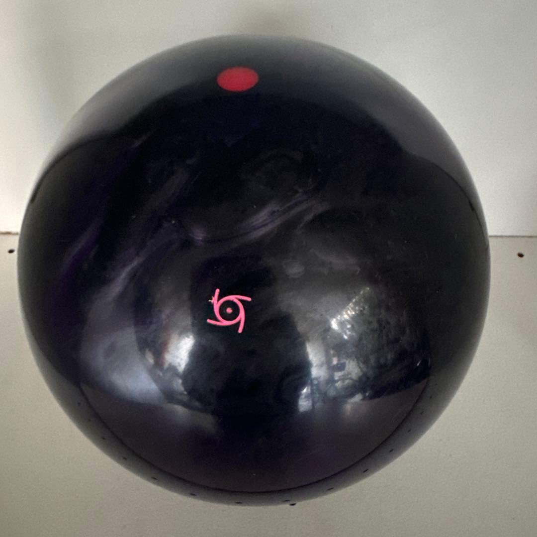 Typhoon ボウリングボール 15ポンド