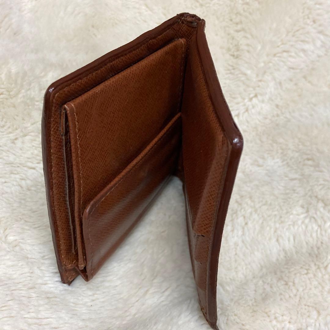 B*様 ルイヴィトン　二つ折り財布　ポルトフォイユ・マルコ　モノグラム　M616