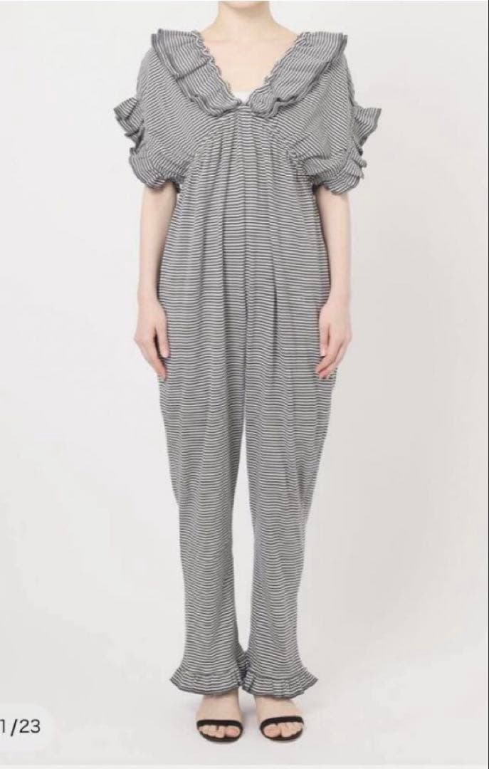 HOLIDAY ストライプ フリルオールインワン