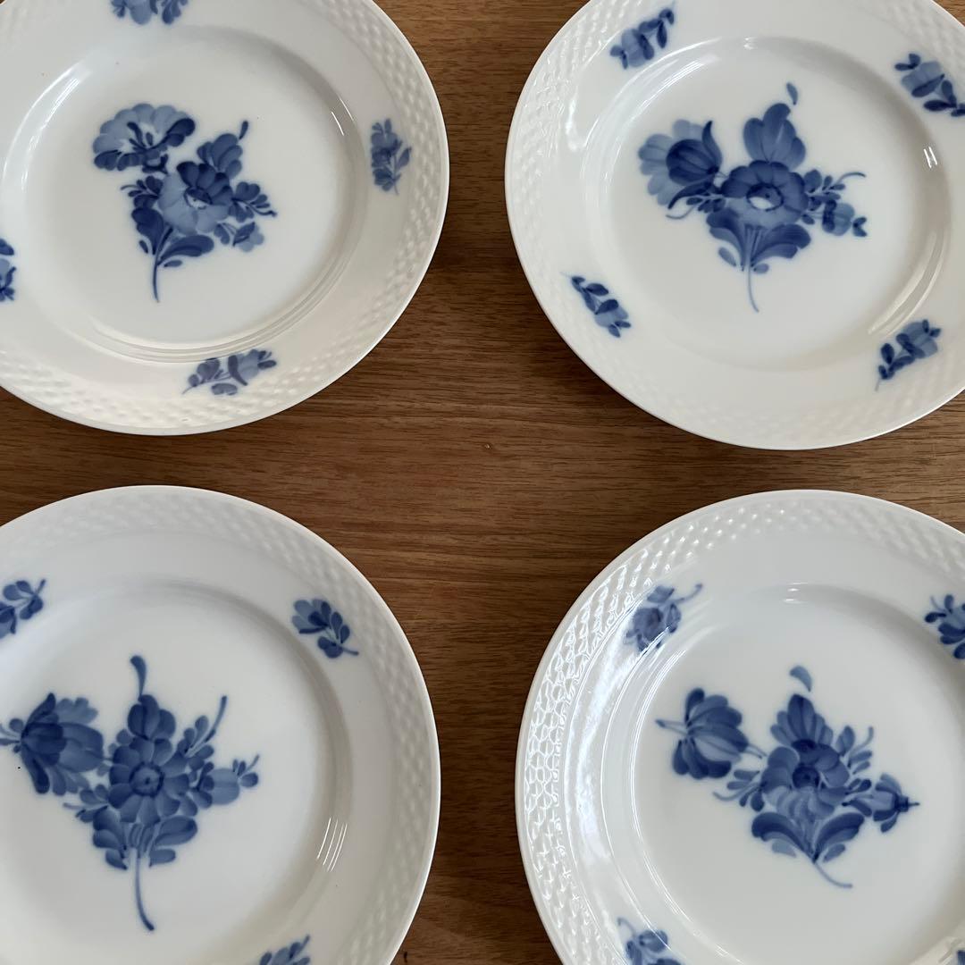 ロイヤルコペンハーゲン ブルーフラワー プレイン プレート17センチ　4枚