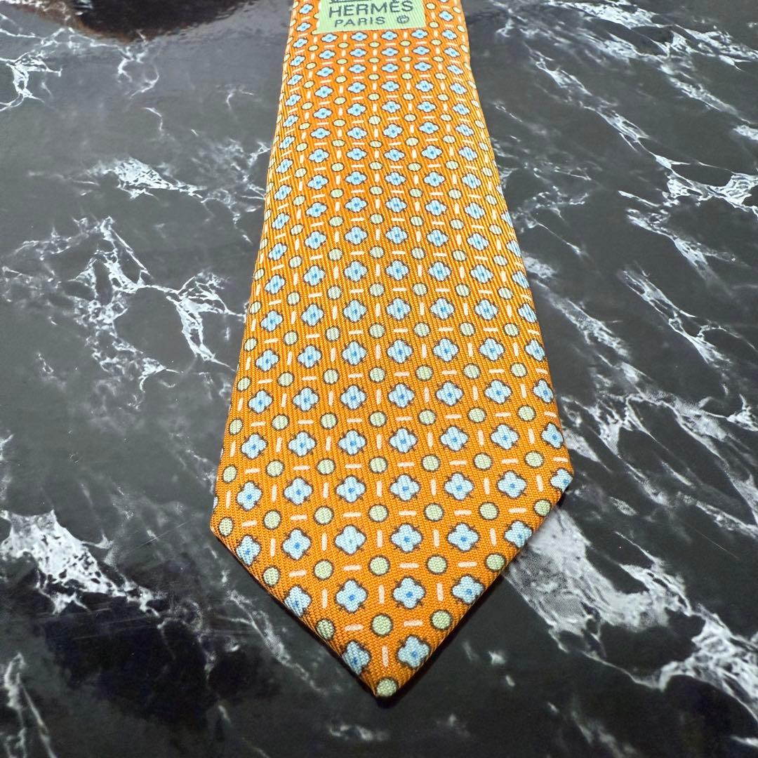 HERMES エルメス 花柄 オレンジ ネクタイ 外箱 ショッパー リボン付き