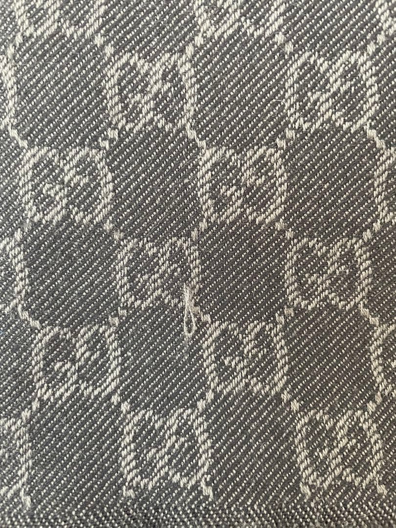 正規保証❗️返品可能❗️古物有　即日発送 様GUCCI ブラック マフラー