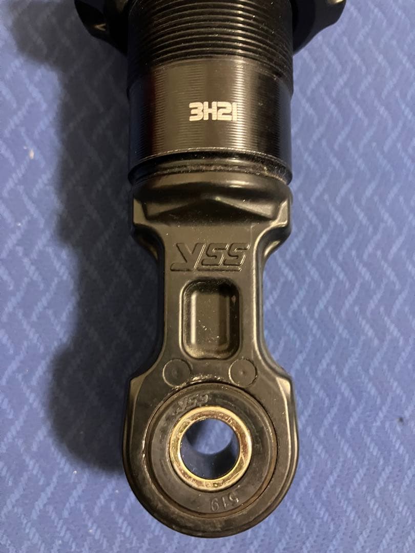 YSS リアショック　HONDA スーパーカブ C125 プリロード金具付き