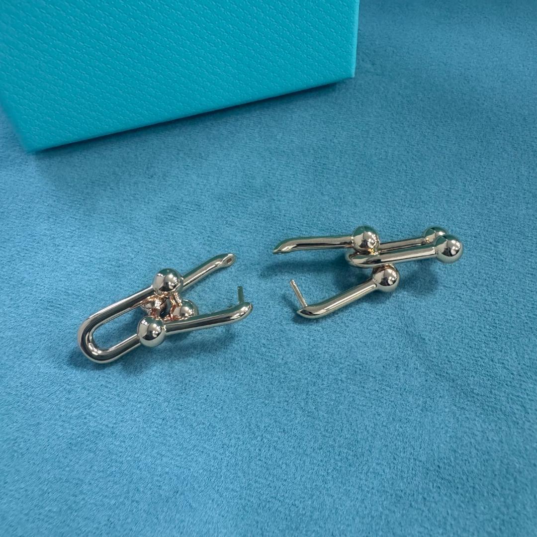 ハードウェア ピアス ローズゴールド