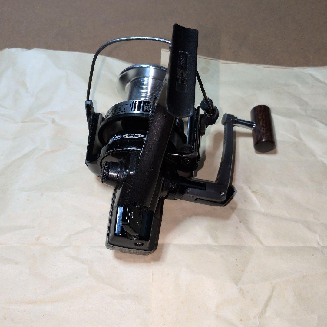 ダイワ　トーナメント　SSー5000 遠投　スピニングリール 替えスプール付き