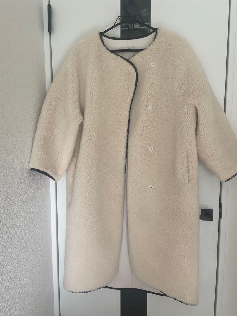 美品☆akte アクテ☆ロングボアコート　アイボリー