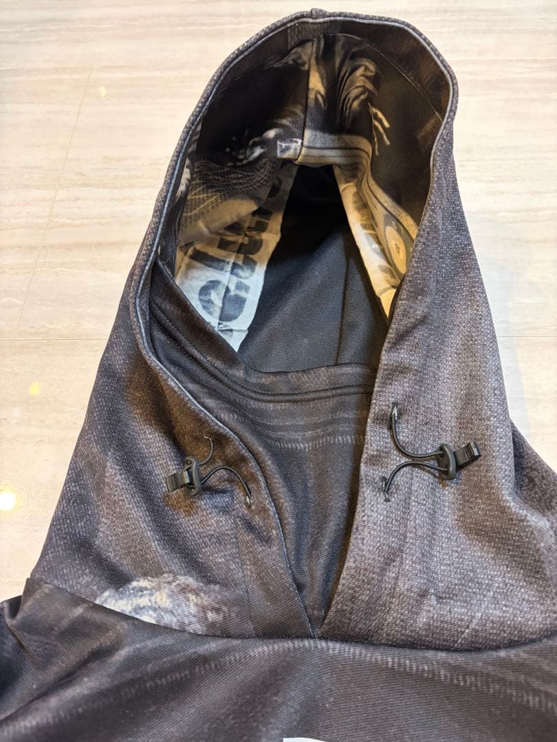 Russelunoマスクパーカー