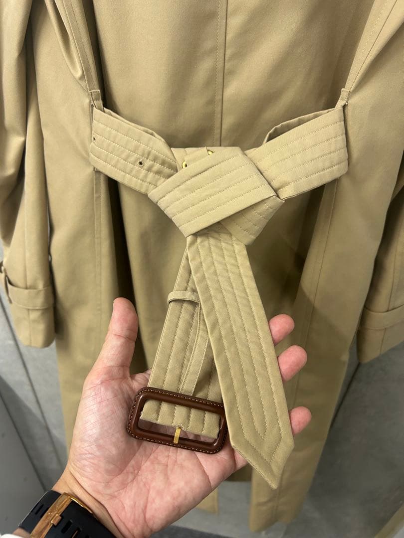 【美品】BURBERRY THE KENSINGTON レディーストレンチコート
