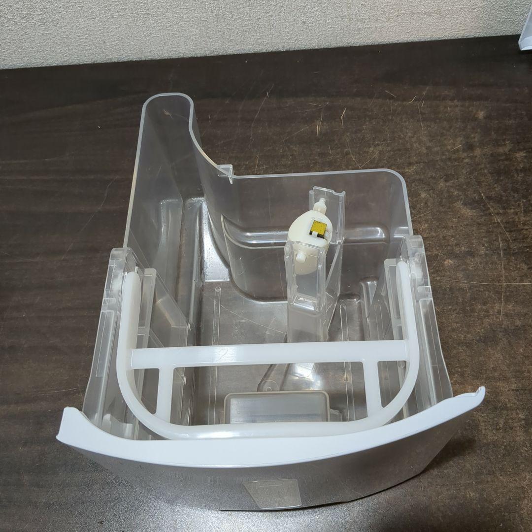 Panasonic 衣類乾燥除湿機 F-YHVX120 2023年製　M2346