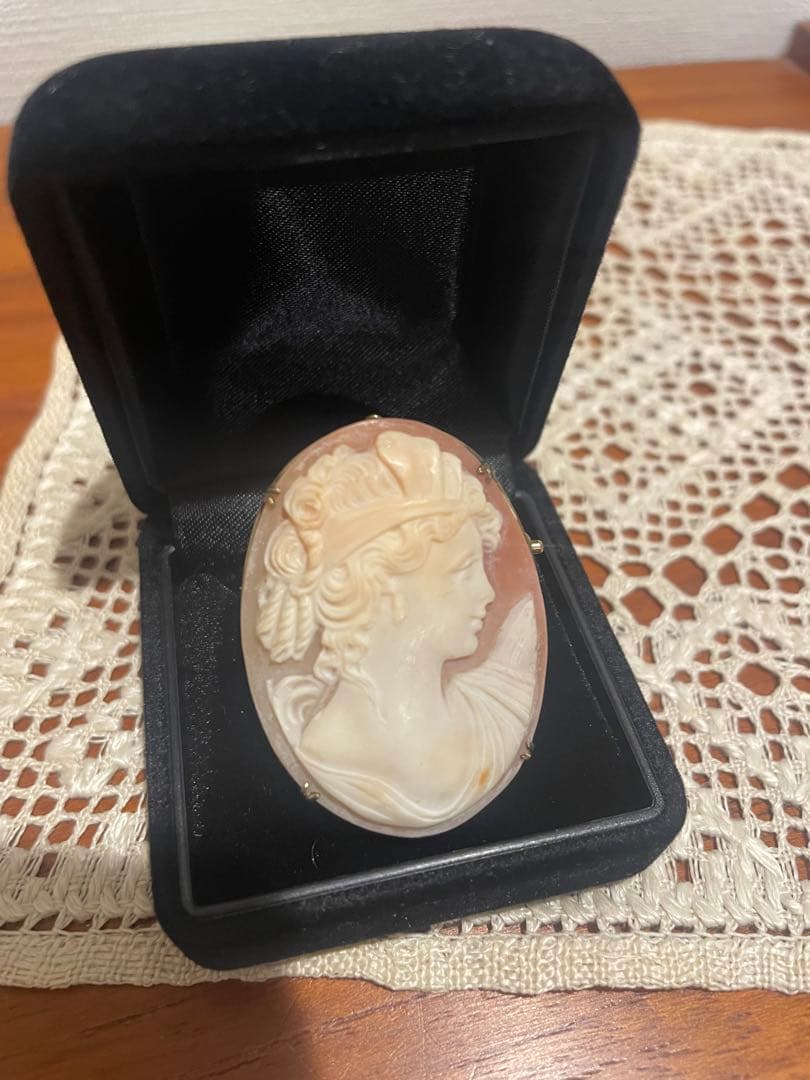 カメオ　10K枠　ブローチ　ペンダント　2way仕様　未使用