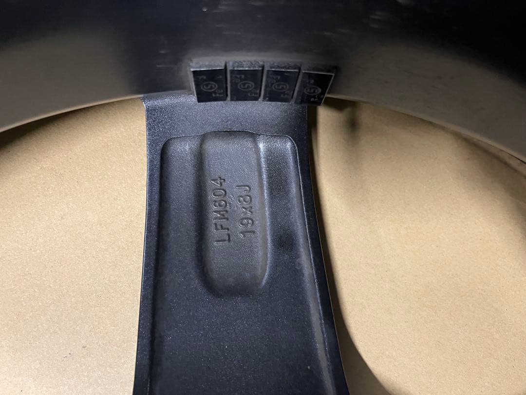 RMP19インチ ホイール　chloe