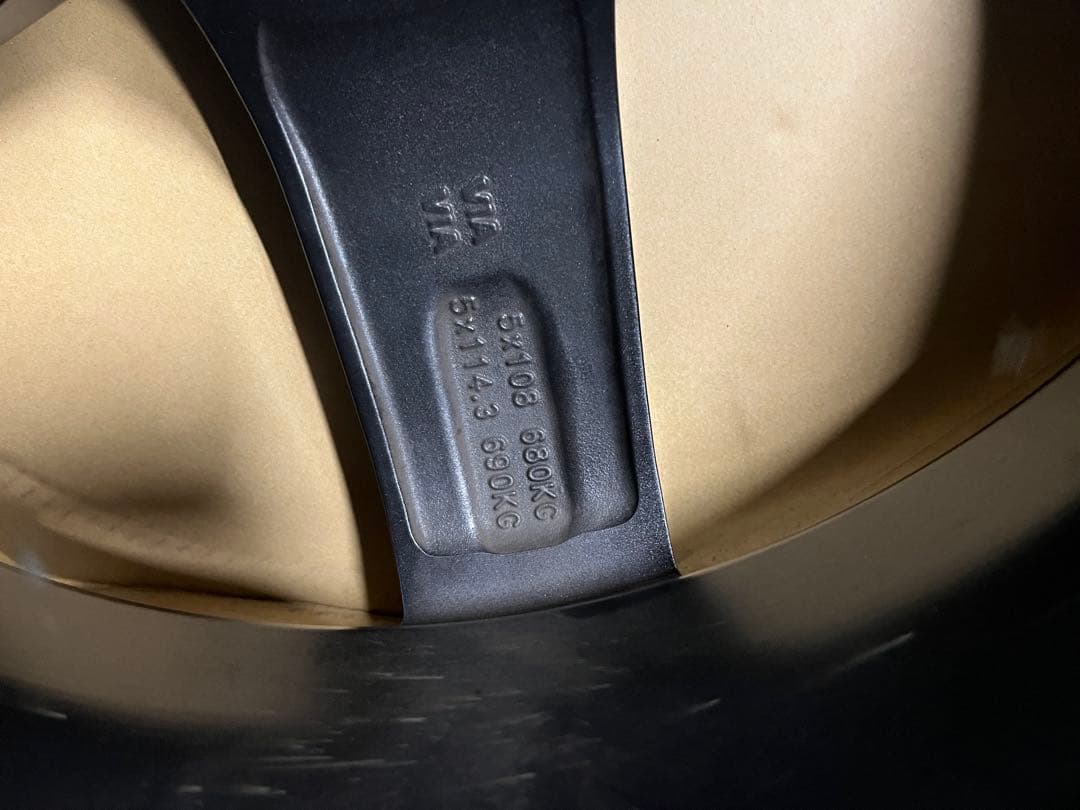 RMP19インチ ホイール　chloe