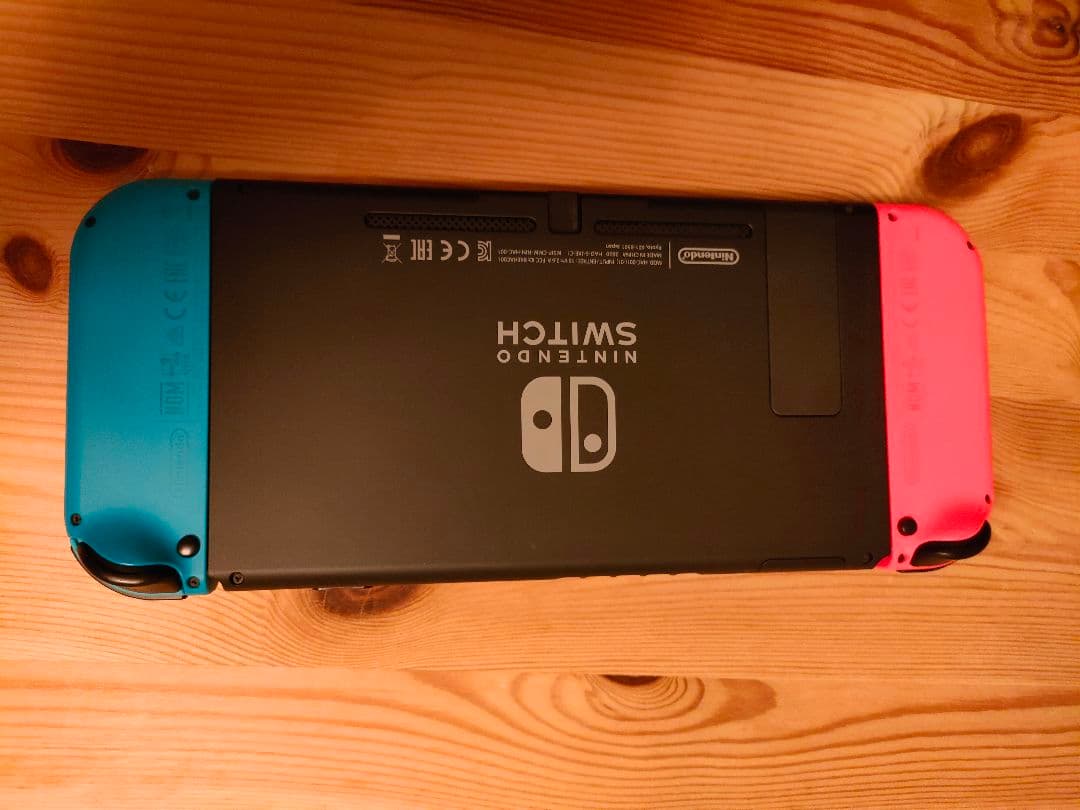 Nintendo Switch NINTENDO SWITCH 本体のみ