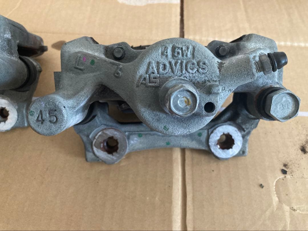 タツノオトシゴADVICSキャリパー GRS204 クラウン アスリート