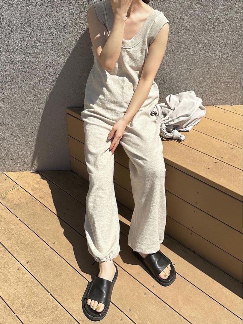 sonさん着用♡ コットンリネンラフコンビネゾン　トゥデイフル ベージュ