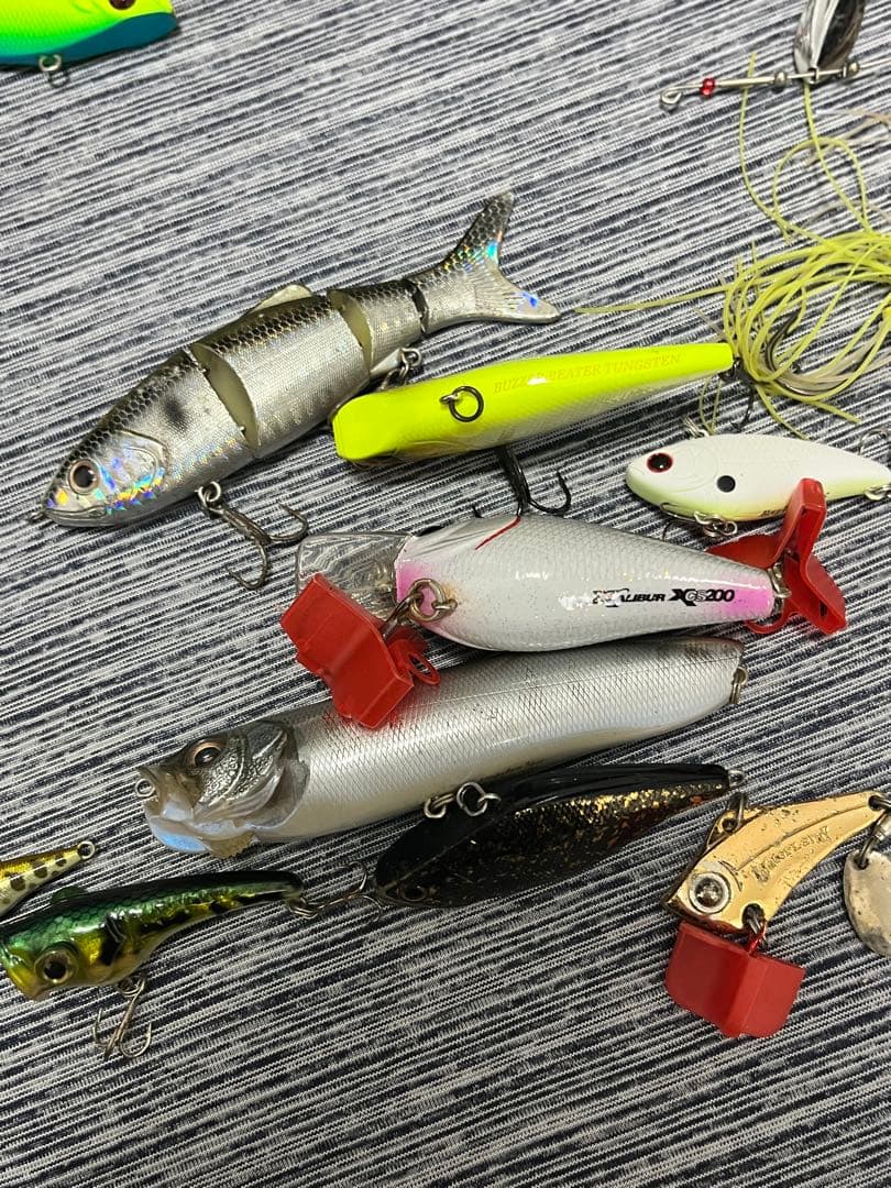 バス釣り引退☆早い者勝ち☆激安☆バス釣り引退☆人気☆ルアー色々☆大量☆投げ売り☆