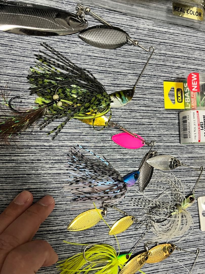 バス釣り引退☆早い者勝ち☆激安☆バス釣り引退☆人気☆ルアー色々☆大量☆投げ売り☆