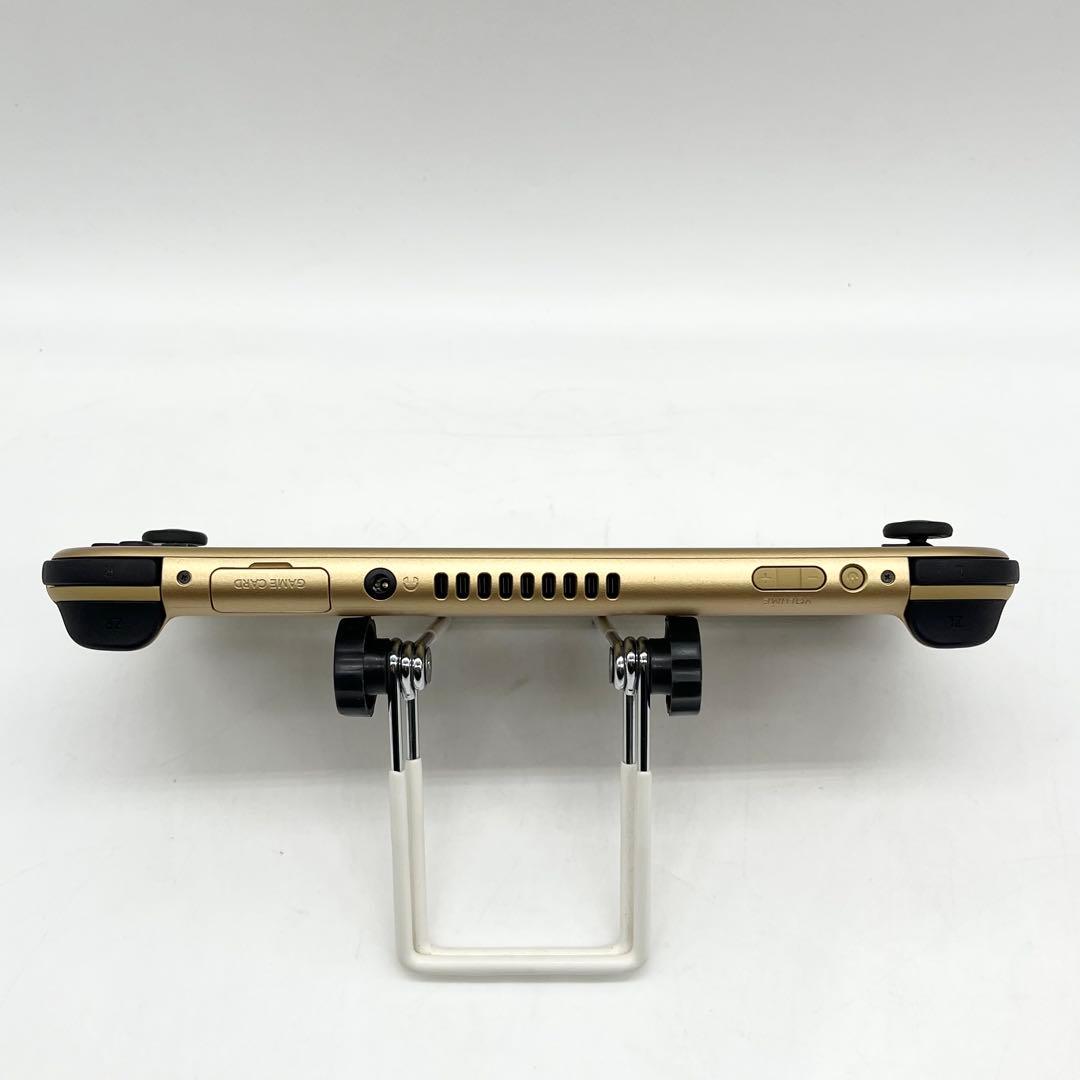 【美品・完品】Switch Lite ゴールド本体 ゼルダの伝説 ハイラルED