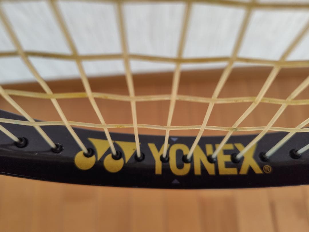 YONEX カーボネックス クラウン　UXL1