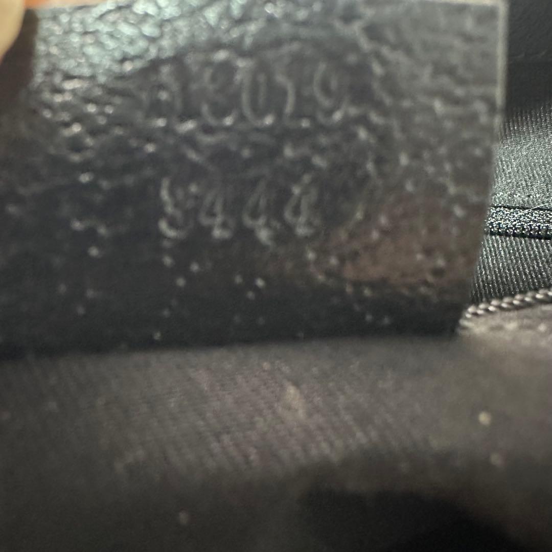 デニッシュ 様用極美品 GUCCI ブラック トートバッグ GGパターン