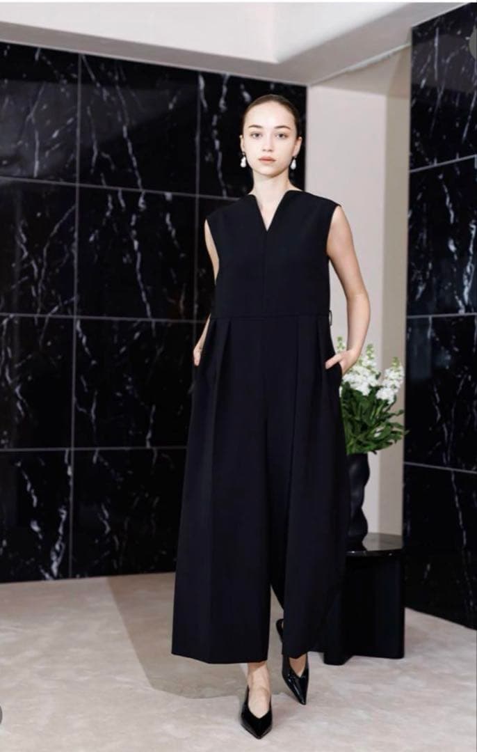 heve ハートネックオールインワン 36 ヘイヴ　HEVE