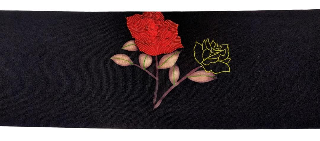 【名古屋帯】塩瀬 黒地　花模様 正絹　カジュアル　鮮やか　綺麗　アンティーク