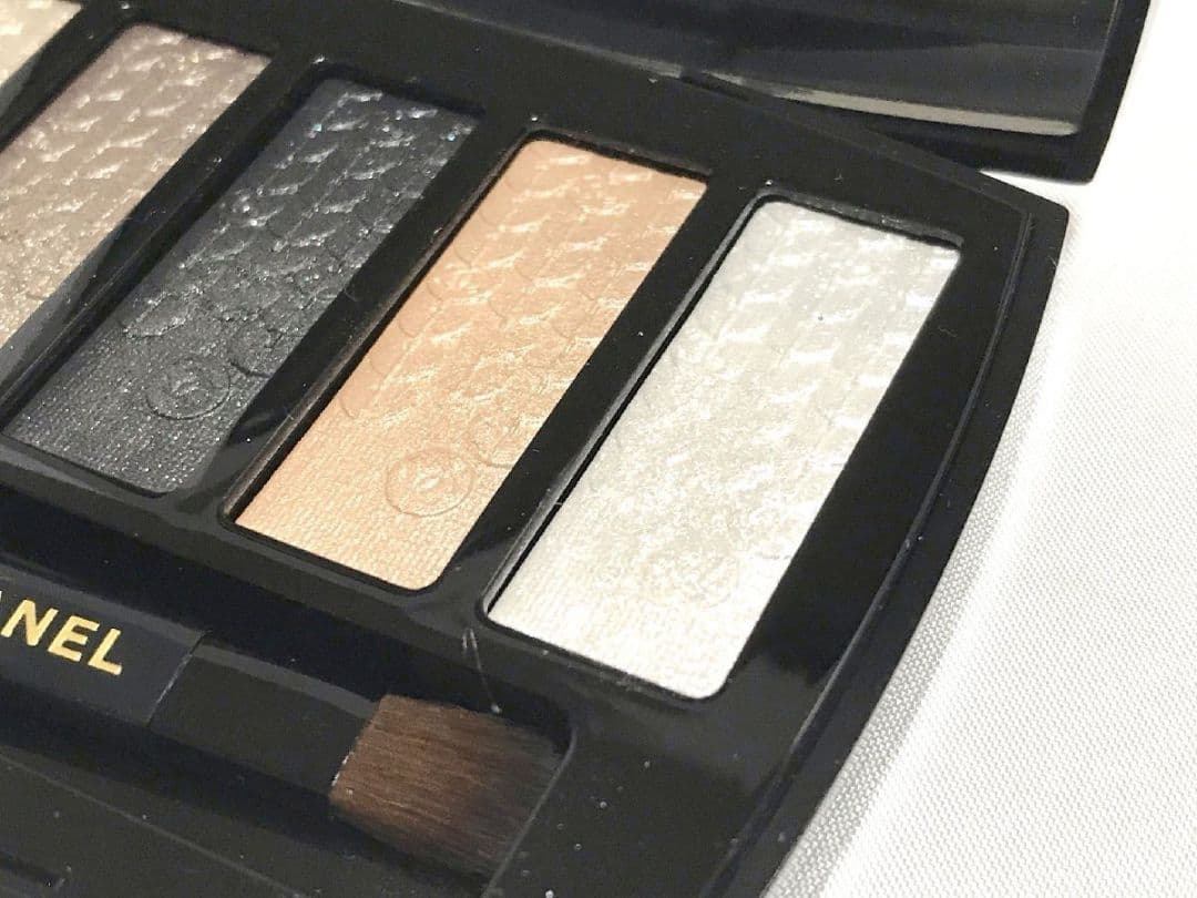 シャネル CHANEL ■ ルミエール グラフィック アイシャドウ 5色 高級