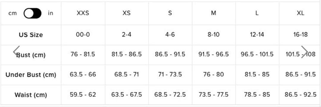 【Alo Yoga 】ブラック フード付きジップアップ