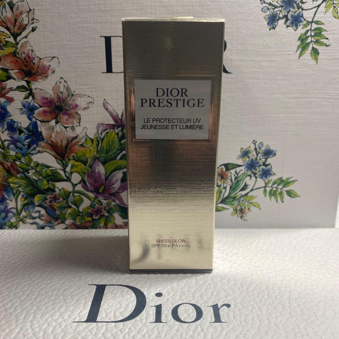 Dior プレステージ　ホワイト　ル　プロテクター　UV ルミエール　日焼け止め