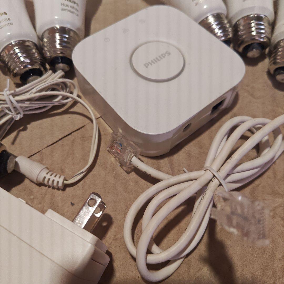 Philips Hueブリッジ&電球8個セット