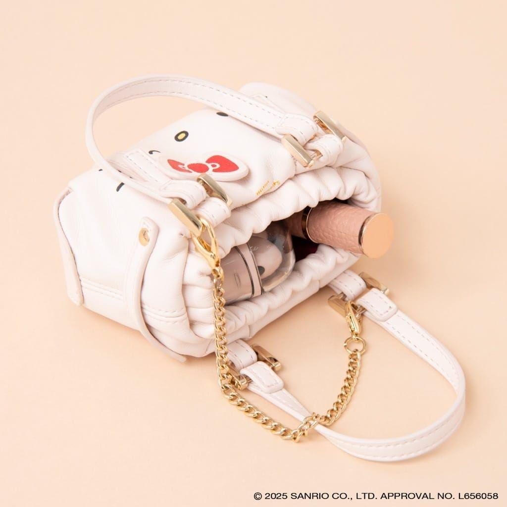 全国完売！サマンサタバサ【ハローキティちゃん】ミニミニバッグチャーム　ホワイト