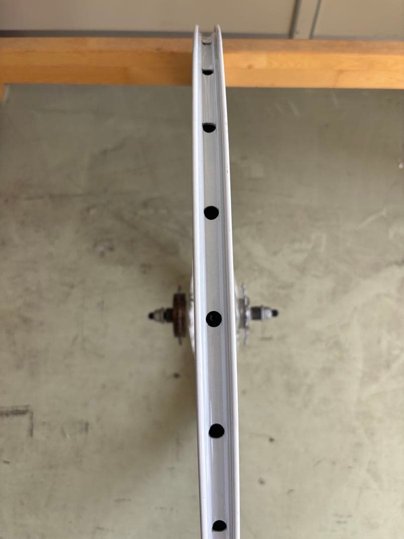 エアロスポーク　リヤホイール　ホワイト