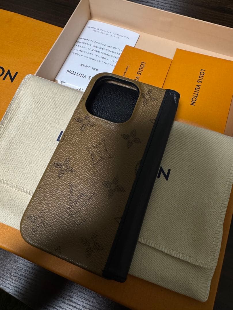 Louis Vuitton IPHONE 14PRO・フォリオ　手帳型ケース