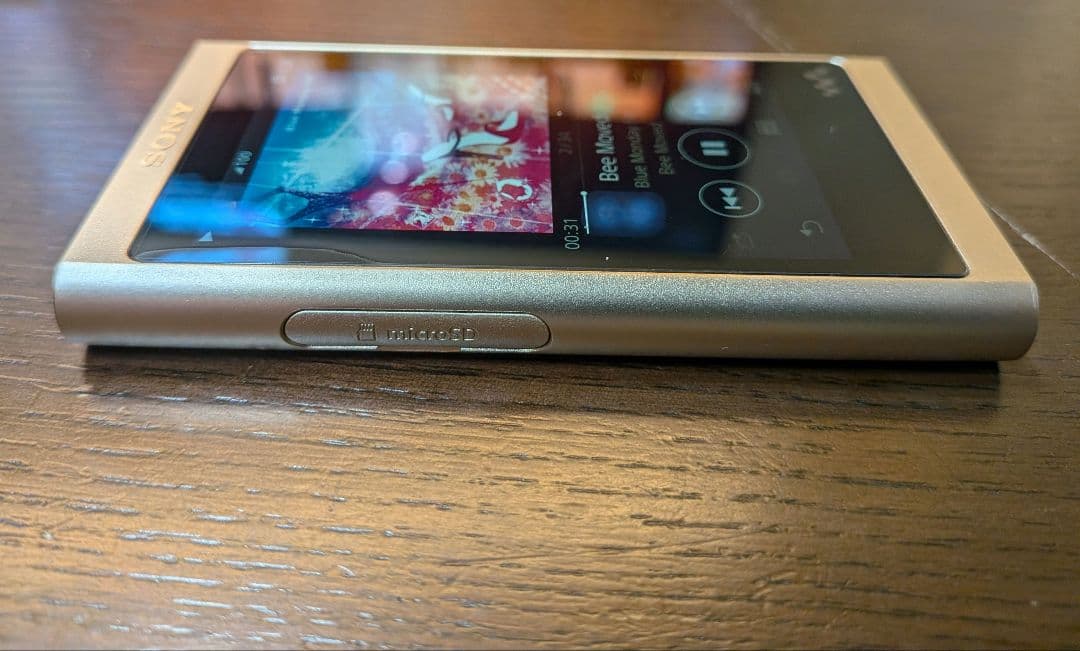 Sony NW-A56 ウォークマン　ゴールド