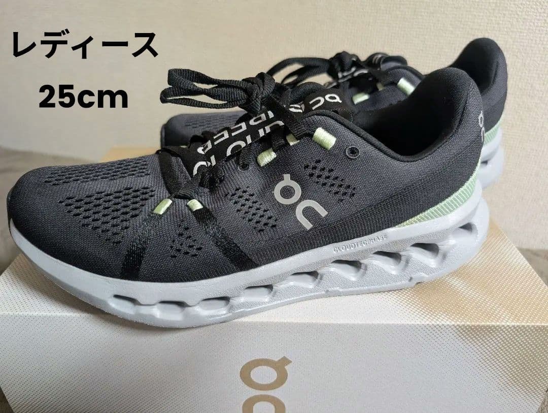 【美品】On Cloudsurfer オン クラウドサーファー W25cm