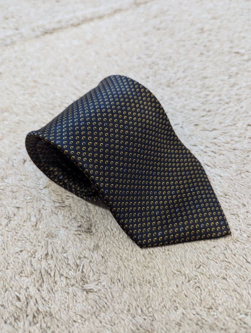 美品　Brioni　ブリオーニ　ネクタイ　プリント　ブラック×イエロー　小紋柄