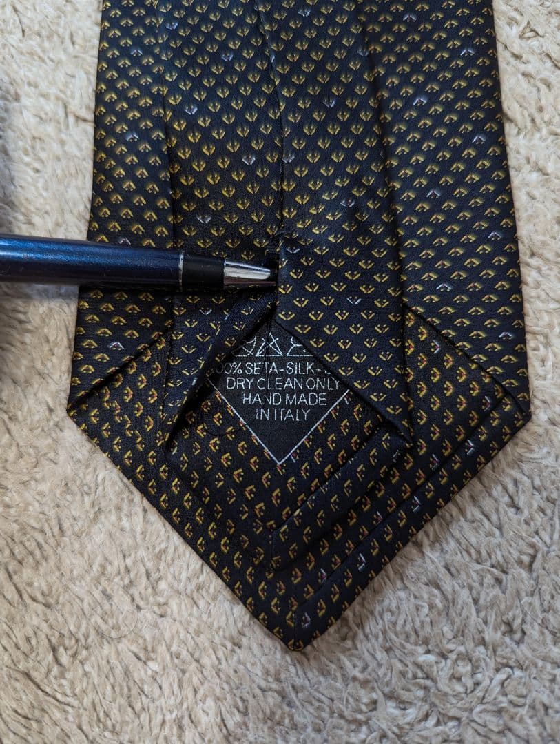 美品　Brioni　ブリオーニ　ネクタイ　プリント　ブラック×イエロー　小紋柄