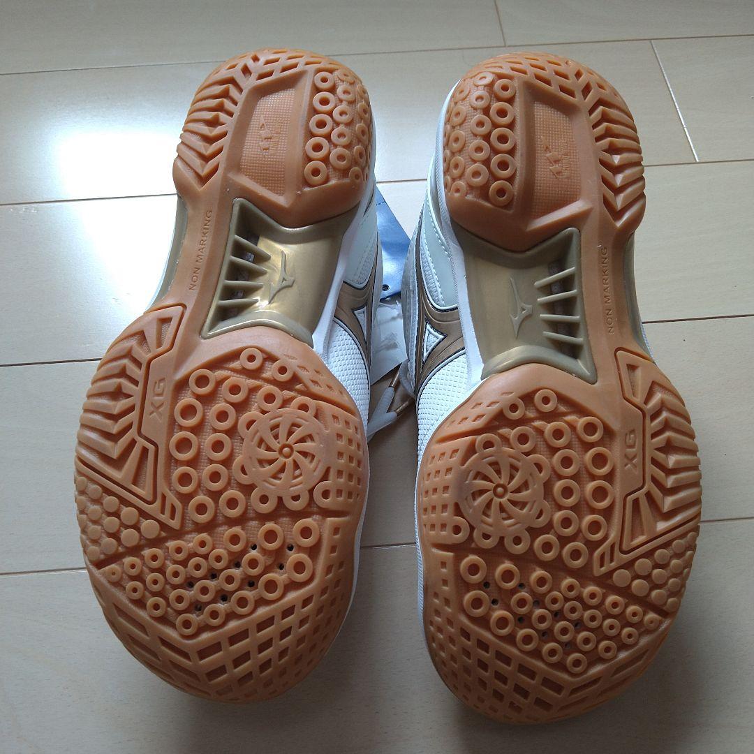 値下げ　Mizunoミズノ WAVE FANG PRO ウエーブファング プロ