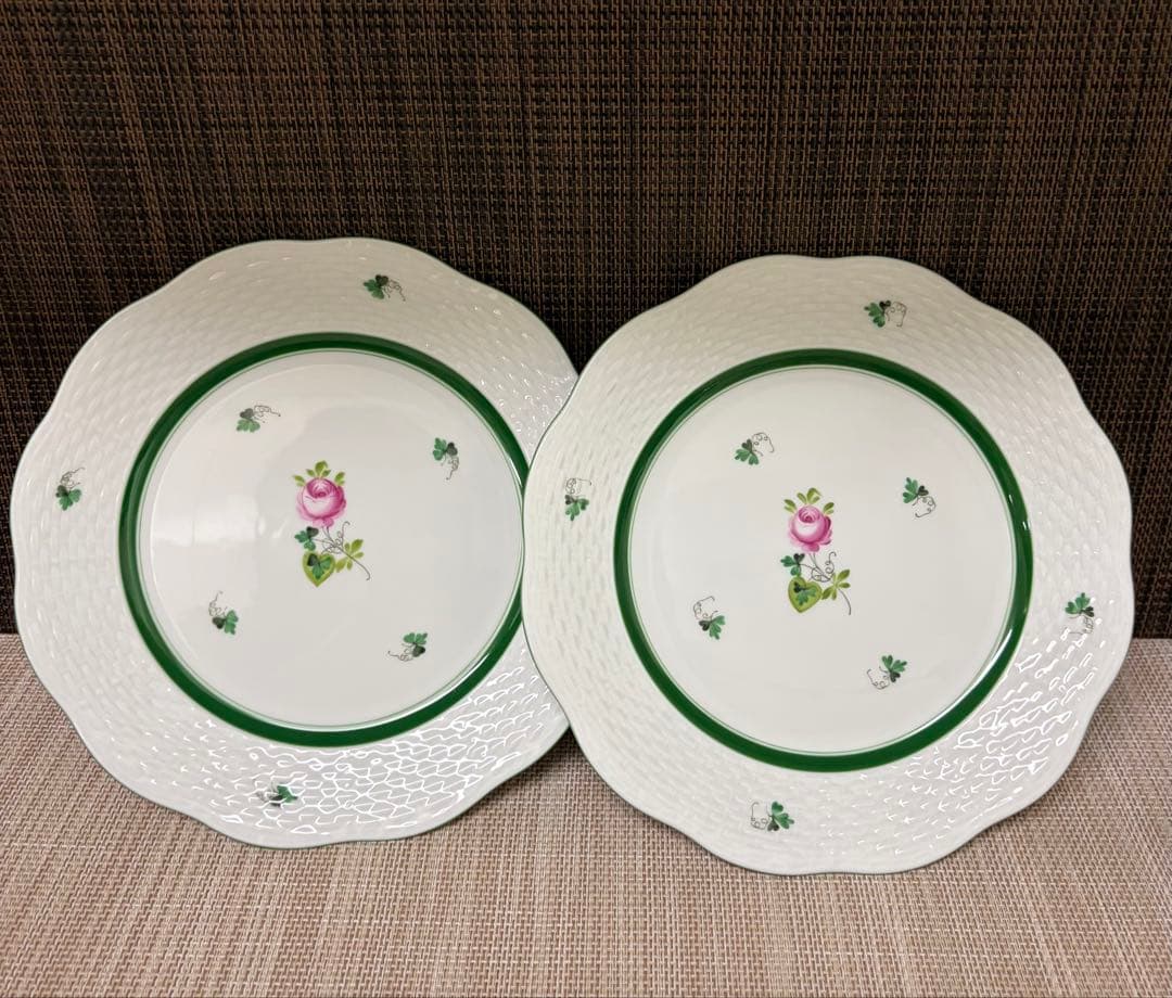 HEREND ウィーンの薔薇 プレート 19cm