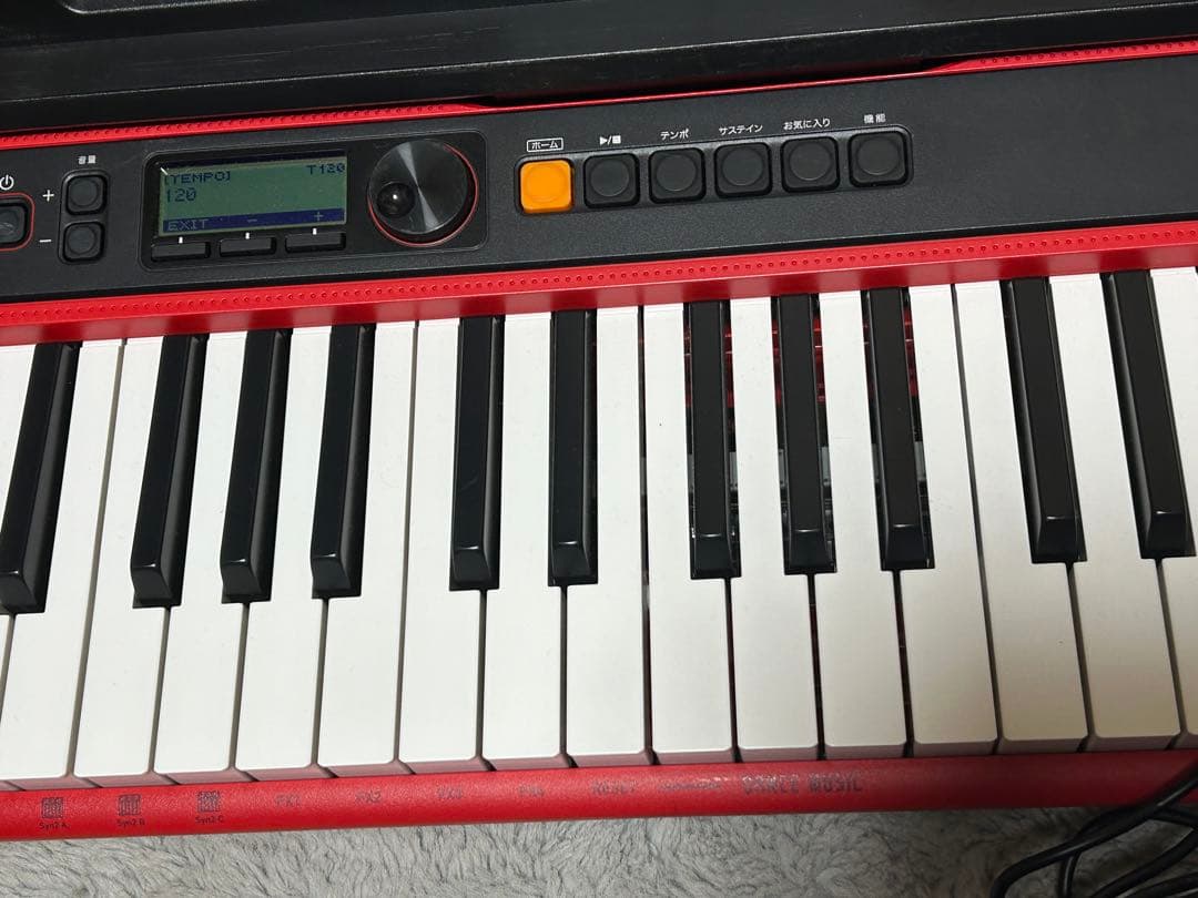 カシオトーン2022年製【CASIO CT-S200キーボード赤61鍵盤】電池付