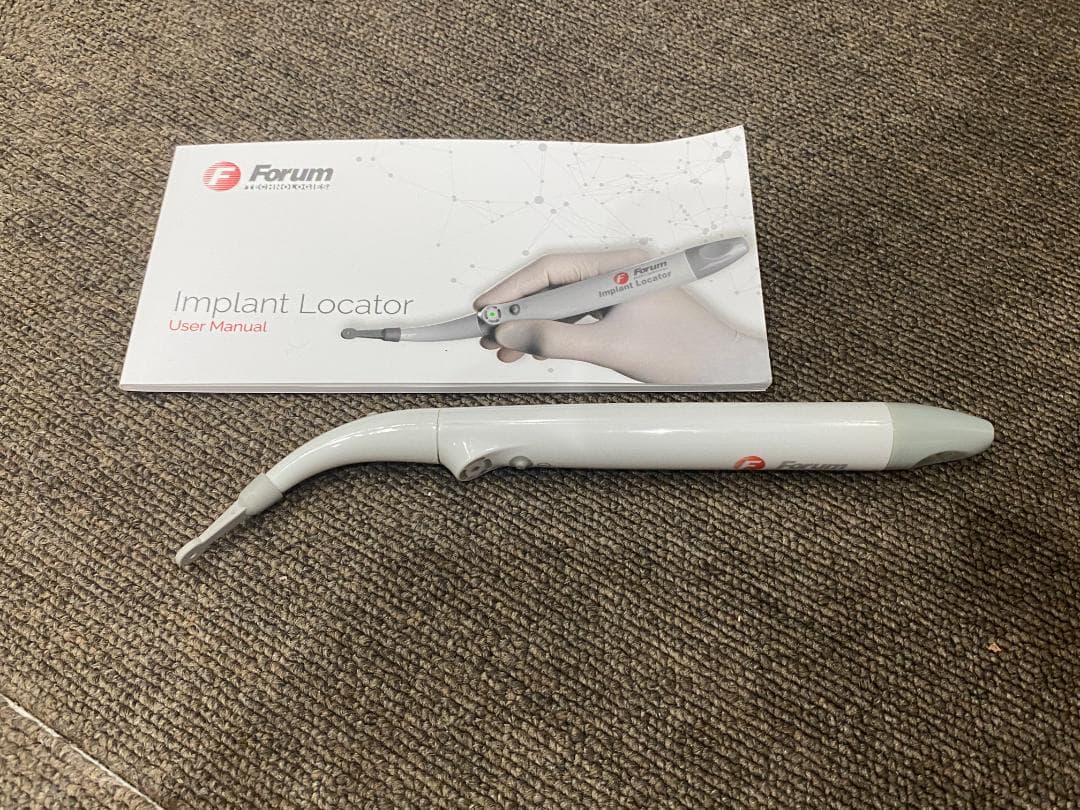 インプラント　ロケーター　「光で知らせるインプラント探知機」