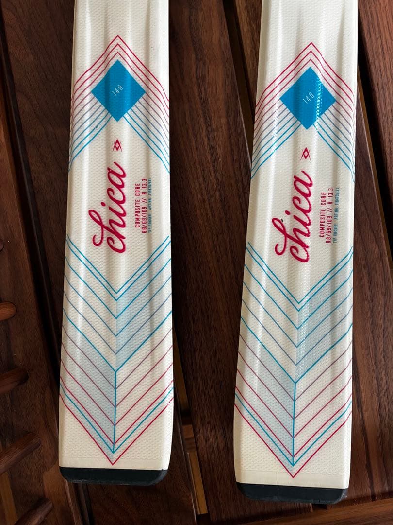 Volkl Chica ジュニア用スキー板 140cm ホットワックス済