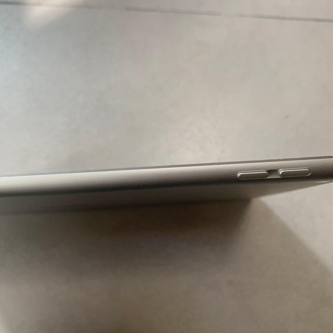 iPad（9世代）64G シルバー