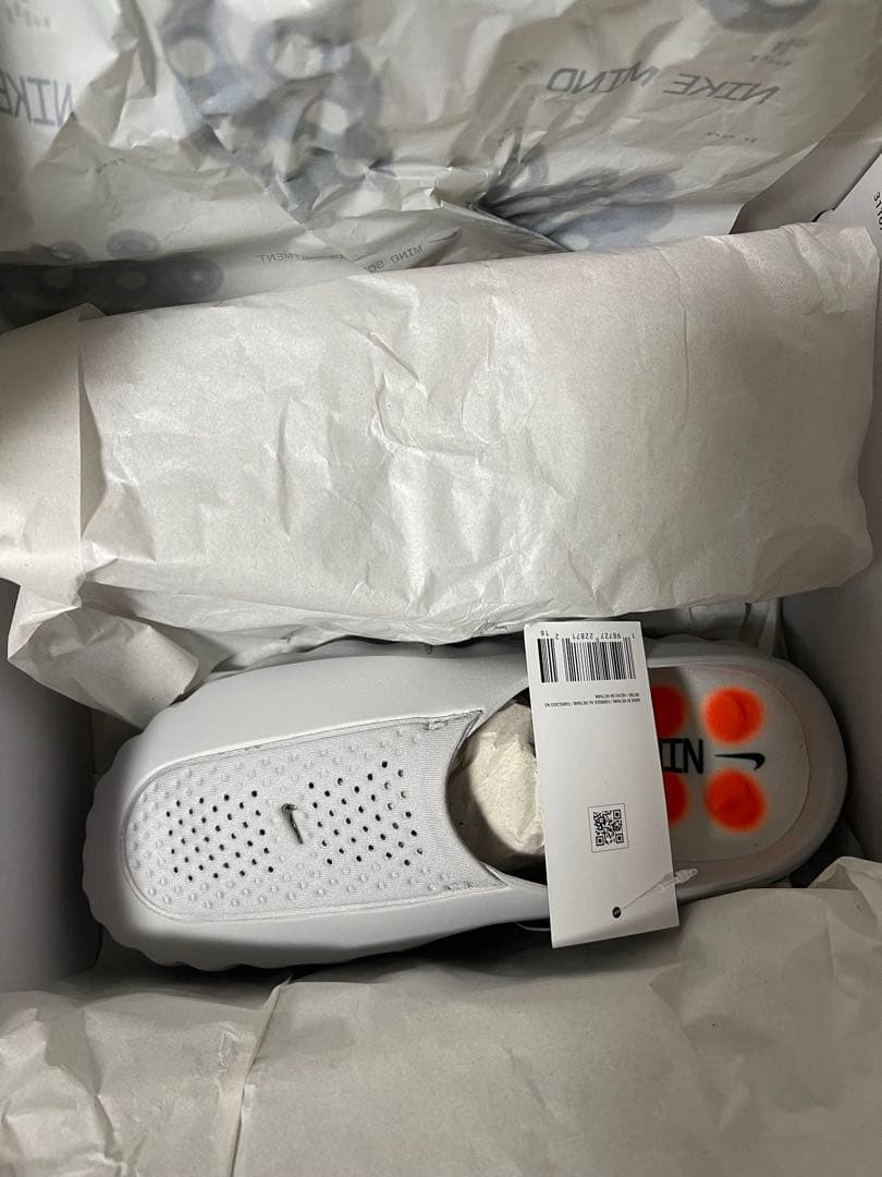 靴 Nike Mind 001 24cm