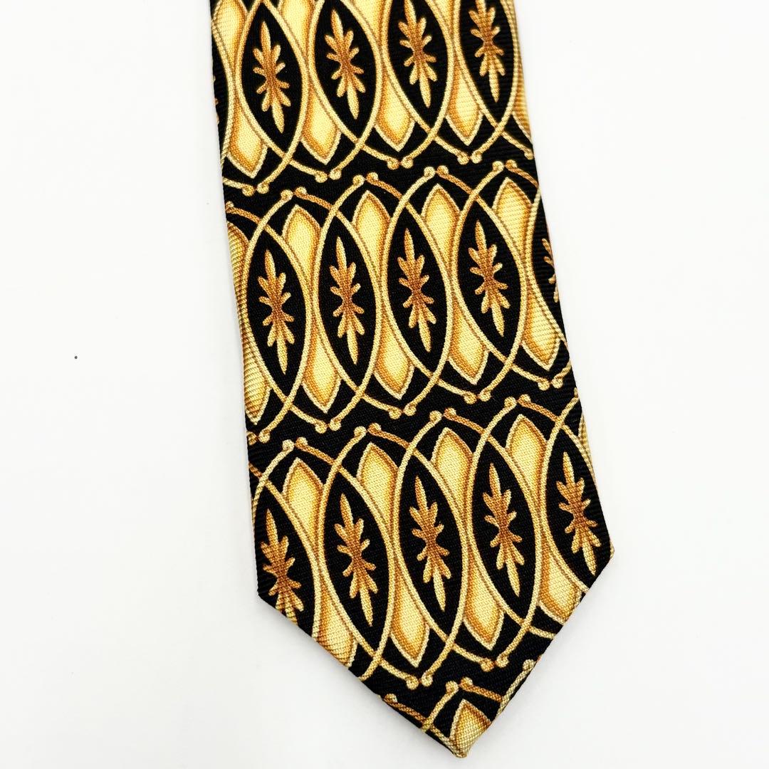 【超美品】ヴェルサーチ ネクタイ ブラック ゴールド メデューサ柄 シルク 伊製