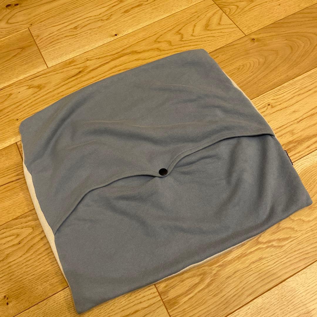 ノンスリープクッション スクエア ジェリーマルケス 鵜飼