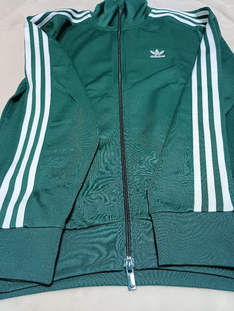 adidas ダークグリーン ベッケンバウアー 美品 IY8075 L