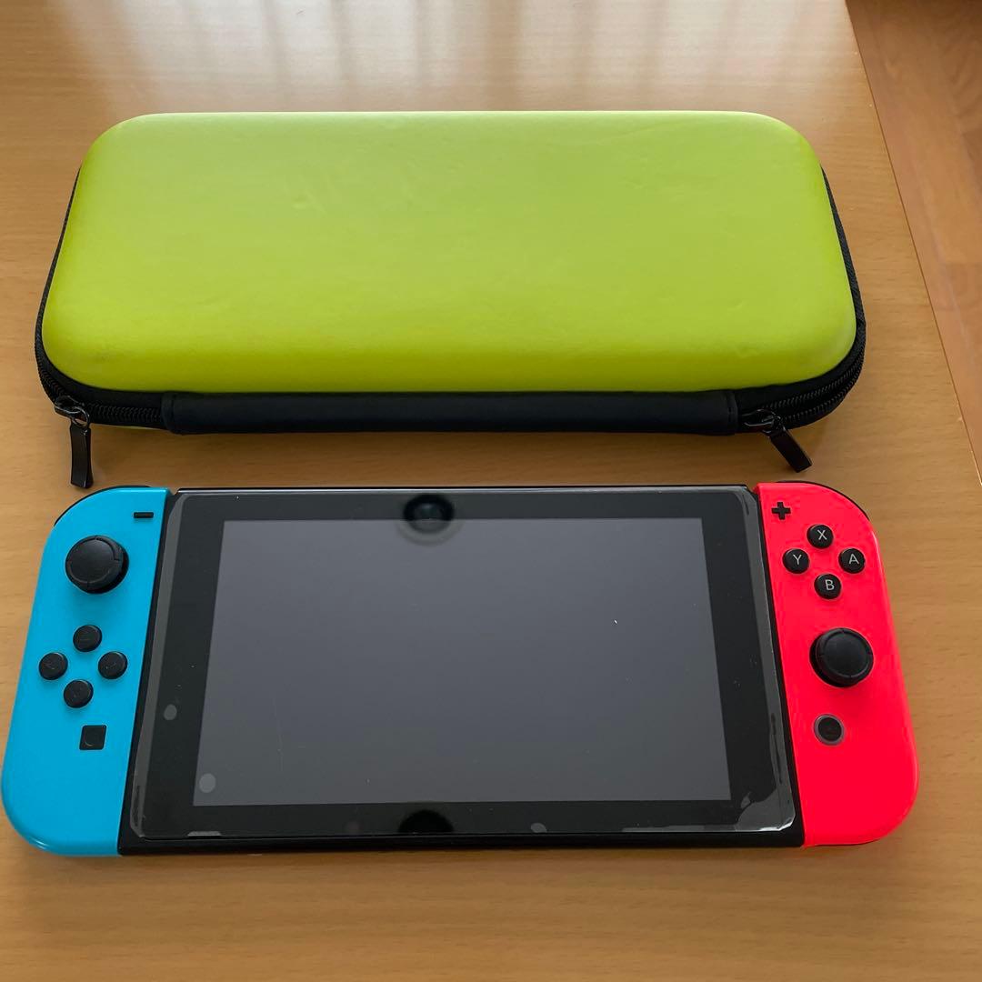 Nintendo Switch 青/赤 本体 付属品全てあり　ケース付き